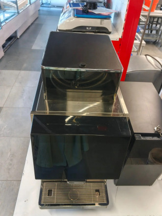 Кофемашина EKSI BTB-301-1D MDB Кофемашина EKSI BTB-301-1D MDB